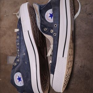 BRAND NEW: Converse High Tops Distressed Royal